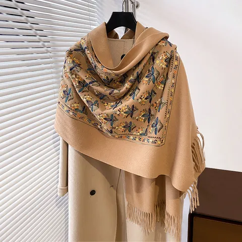 Women's Retro Ethnic Style Embroidered Faux Cashmere Scarf With Tassels Warm Floral Winter Wrap Shawl Polyester Cotton Blend