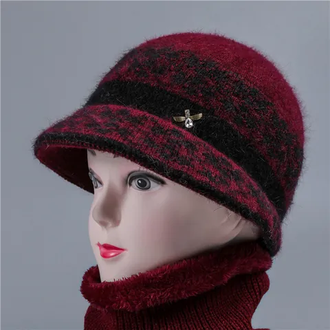 Winter Warm Rabbit Hair Blend Knitted Hat And Scarf Set For Elderly Women Fleece Lined Bee Decor Elegant Grandma Beanie