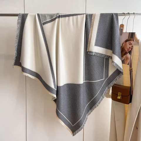 Sciarpa da Donna alla Moda in Simil Cachemire con Blocchi di Colore Geometrici e Nappe Grande Scialle Quadrato Calda Sciarpa Invernale