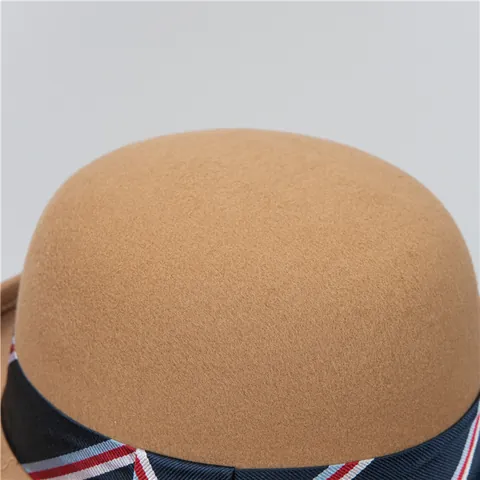 Retro Women Wool Felt Bowler Hat Winter Warm Round Top Derby Hat With Striped Ribbon Band Elegant Fashion Hat For Women