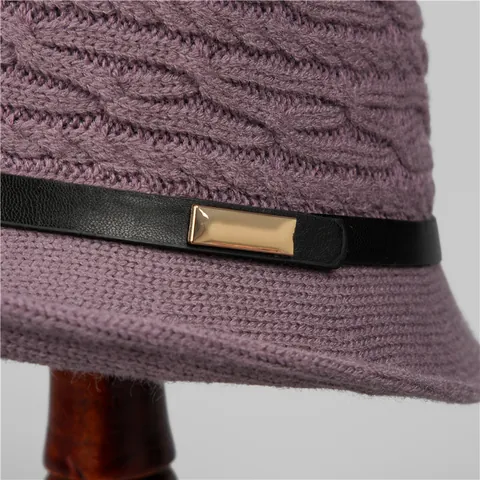 French Vintage Cable Knit Cloche Hat For Women With Leather Band Metal Buckle Warm Autumn Winter Hepburn Style Bucket Hat