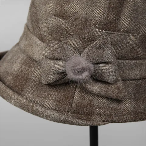 Dames Vintage Ruitjes Vissershoed Herfst Winter Warme Wollen Cloche Hoed Met Strik En Pompon Decoratie Voor Oudere Dames