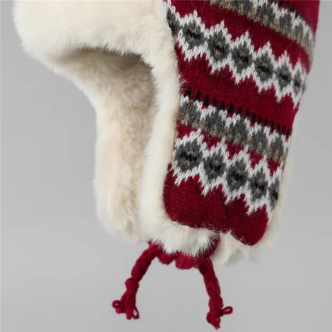 Chapka en Tricot d'Hiver pour Femmes avec Cache-oreilles Doublure en Fausse Fourrure Chaud Coupe-vent Jacquard Nordique Pompon
