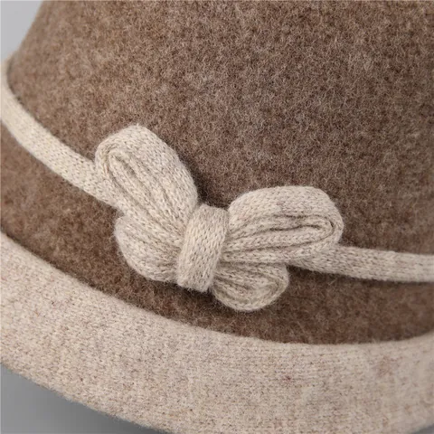 Women Winter Wool Blend Cloche Hat Contrast Color Rolled Brim Bucket Hat With Bow Retro Warm Commuter Fashion Headwear