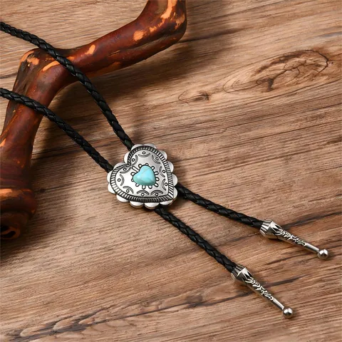 Vintage Western Cowboy Bolo Tie PU Leather Cord Pendant Necklace With Alloy Butterfly Bull Head Heart Star For Men Women