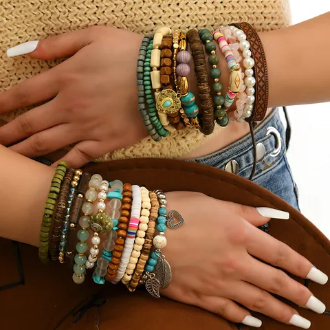 Bracciale a Strati in Perline Bohemien per Donna Legno Turchese Ciondolo Cuore Foglia Etnico Vintage Sovrapponibile Gioielli a Mano