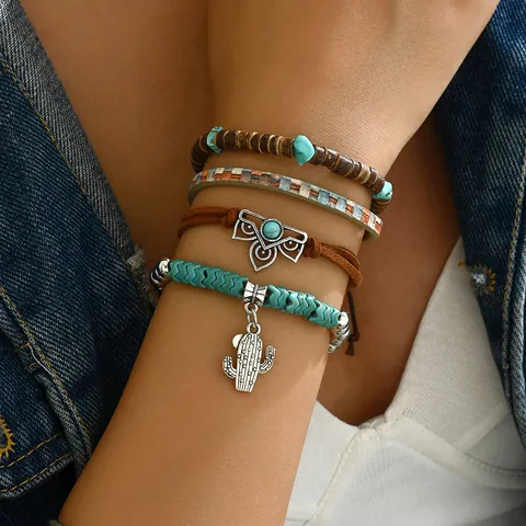 Set di Braccialetti Multistrato Bohemien per Donna in Lega di Legno Perline Turchesi Sintetiche Testa di Bue Cactus Farfalla Gioielli Etnici