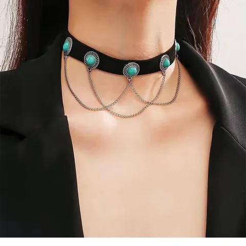 Bohemian Vintage Velvet Choker Necklace With Alloy Chain Tassel Turquoise Stone Round Pendant Punk Jewelry For Women