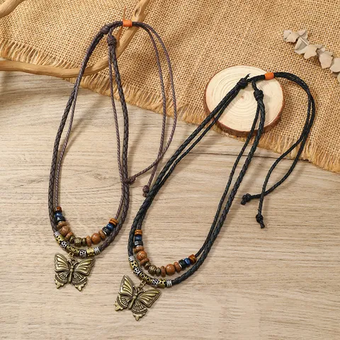 Collana con Ciondolo Vintage Bohémien Intrecciata a Mano in Cordino Cerato Lega Farfalla Foglia Croce Perle Legno Gioielli Etnici