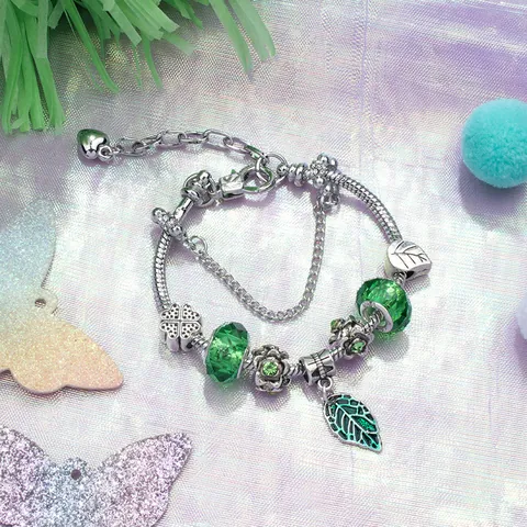 Pastoral Style DIY Charm Bracelet For Women Green Glass Beads Alloy Leaf Four-leaf Clover Pendant Silver Snake Chain Jewelry Gift