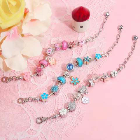 Braccialetto con Ciondoli in Lega di Moda da Donna Rosa Blu Bianco Fiore Farfalla Cuore Pendente Smalto Strass Gioielli Regalo