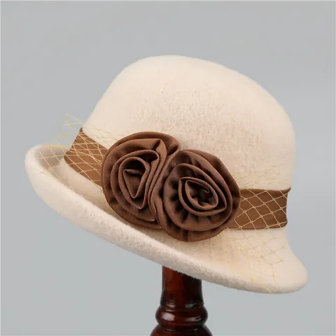 Dames Vintage Wollen Vilt Klokhoed Met 3D Bloem Gerolde Rand Elegant Herfst Winter Warme Emmer Hoed Voor Banket