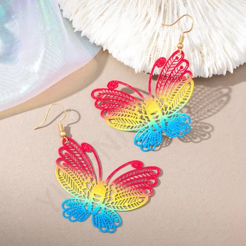 Pendientes Colgantes de Mariposa Calada de Colores Estilo Étnico Bohemio Joyería Vintage de Metal para Mujer Fiesta