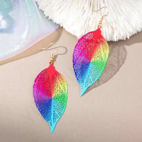 Pendientes Colgantes de Hoja de Arcoíris Calados Étnicos Vintage para Mujer Joyería de Declaración de Hoja de Metal Colorida