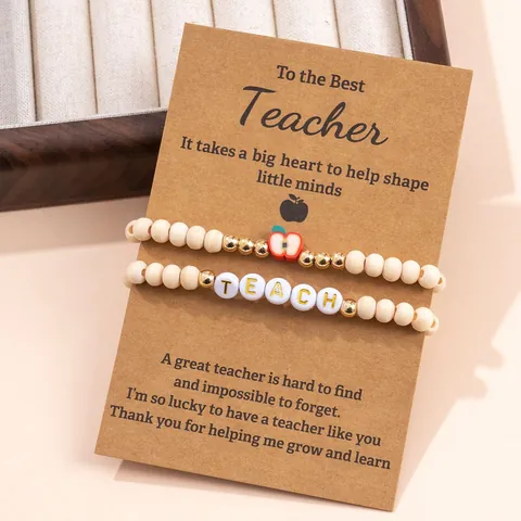 2Stuks Leraar Waardering Armband Set Natuurlijk Hout Kralen Rode Polymeerklei Appel Hanger TEACH Letter Kralen Cadeau Voor Lerares