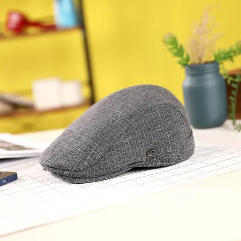 Béret Plat pour Homme en Coton et Lin Respirant Maille Chapeau Vintage avec Boucle en Métal R Protection Solaire