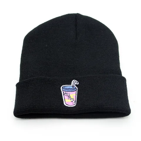 Berretto in Maglia Con Risvolto Donna Uomo Con Toppa Ricamata Frappé Shake Morbido Caldo Cappello Invernale Streetwear Outdoor
