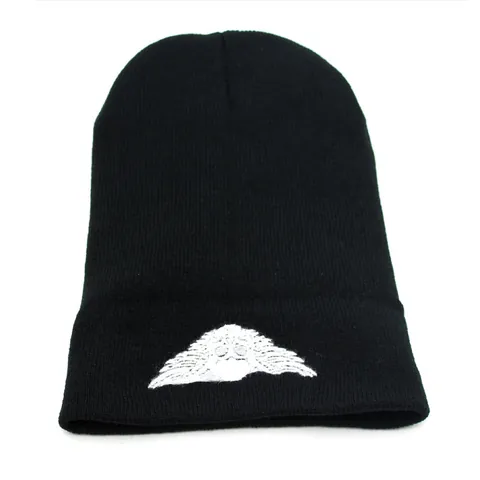 Berretto in Maglia Con Ricamo Ali di Teschio per Uomo Donna Autunno Inverno Caldo Cappello di Lana Outdoor Ski Nero