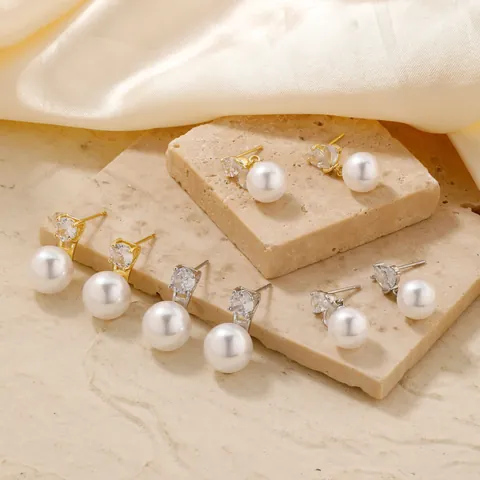 Elegante Gold Silber Vergoldete Kupfer Faux Künstliche Perle Zirkonia Schmetterling Ohrstecker Und Ohrhänger Für Damen Trendy Schmuck Mode