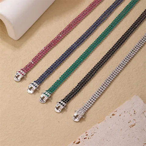 Luxuriöses Dreireihiges Zirkonia Tennisarmband Für Damen Versilbertes Strass Hochzeit Party Schmuck Elegante Handkette Accessoire