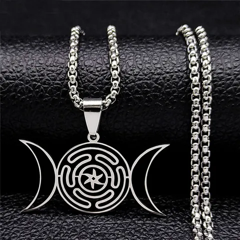 Stainless Steel Hecate Wheel Triple Moon Pendant Necklace Gothic Wiccan Maze Jewelry For Men Women Spiritual Gift