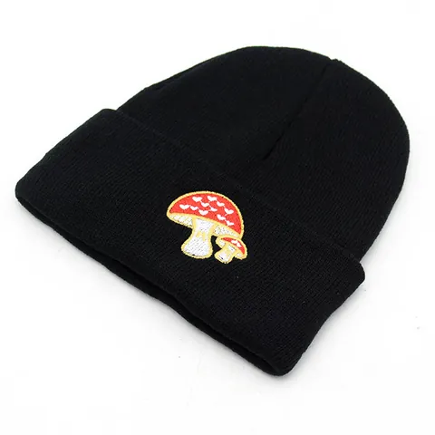 Berretto in Maglia di Acrilico con Ricamo a Fungo Cappello Caldo Invernale per Donna Uomo Nero Casual Streetwear