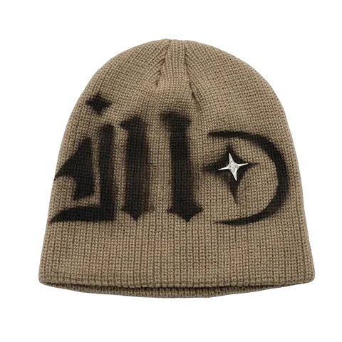 Streetwear Gothic Letter Print Knit Beanie For Men Women Winter Warm Ribbed Skull Cap With Metal Star Rivet Fashion Hat