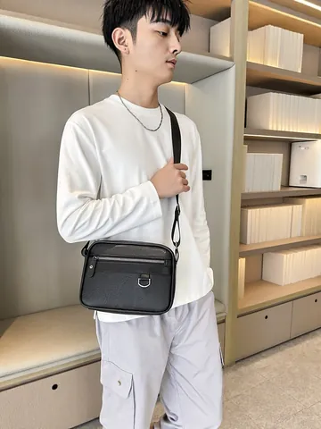 Sac Bandoulière Homme Décontracté en Cuir PU Imperméable Business Avec Sangle Réglable Rangement Multicouche Noir Marron