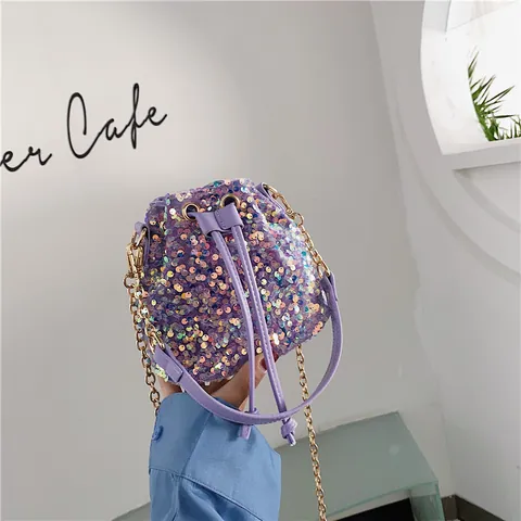 Women Sequin Bucket Bag Fashion Shiny Scale Texture Drawstring Shoulder Bag With Gold Chain Strap Casual Crossbody Handbag