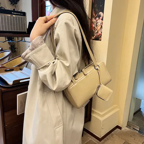 Sac à Bandoulière Rectangulaire Minimaliste en Cuir PU Avec Mini Pochette Sac sous le Bras Mode pour Femme Décontracté