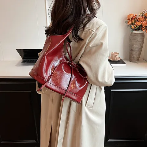 Bolso Tote de Cuero PU de Gran Capacidad Con Detalle de Lazo Bolso de Axila de Hombro Empalmado Simple para Mujer Moda