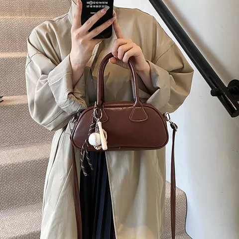 Vintage PU Leather Bowling Bag For Women Fashion Crossbody Shoulder Handbag With Sports Baseball Charm Small Boston Bag
