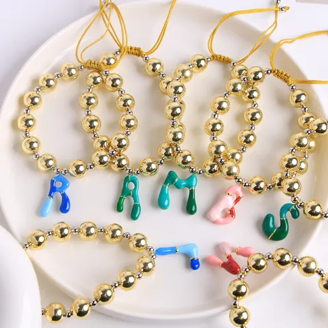 Pulsera Bohemia Ajustable de Cobre Chapado en Oro de 18 Quilates con Colgante de Letra Inicial de Esmalte Cuerda Trenzada Mujer Joyería