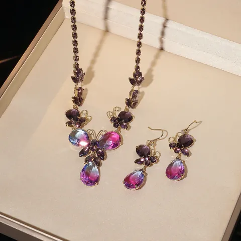 Mode Lila Schmetterling Titanstahl Zirkon Schmuckset Für Damen Wassertropfen Anhänger Halskette Und Ohrringe Set Hochzeit Schmuck