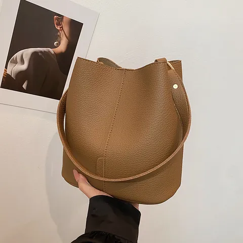 Bolso de Cubo para Mujer de Cuero PU con Patrón de Lichi Minimalista Color Sólido Bolso de Hombro con Bolsa Interior