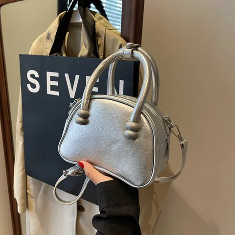 Borsa da Donna Mini Trendy in Pelle PU a Forma di Quadrato Finitura Metallica Tracolla e Borsa a Mano per Moda Quotidiana