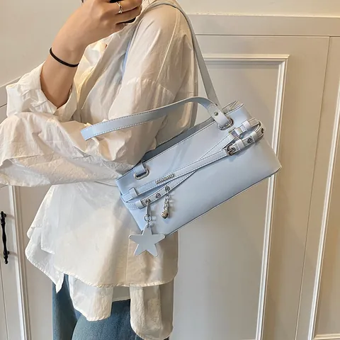 Bolso de Hombro de Cuero PU para Mujer Con Colgante de Estrella y Corazón Correas de Hebilla Color Sólido Estilo Y2K Bolso