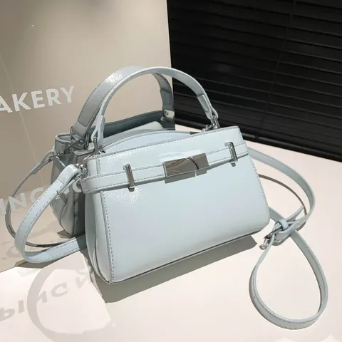 Bolso de Mano Elegante de Cuero de PU Con Hebilla de Metal Plateado Bolso Bandolera de Color Sólido Para Mujer