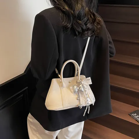 Women Korean Style PU Leather Handbag Sweet Lace Bow Decor Crossbody Shoulder Bag With Adjustable Strap Fashion Daily Tote