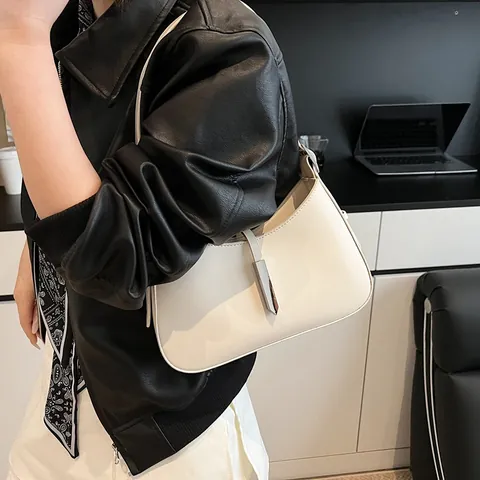 Women's PU Leather Underarm Bag Vintage Solid Color Shoulder Bag With Silver Metal Buckle Commuter Small Square Fashion Handbag