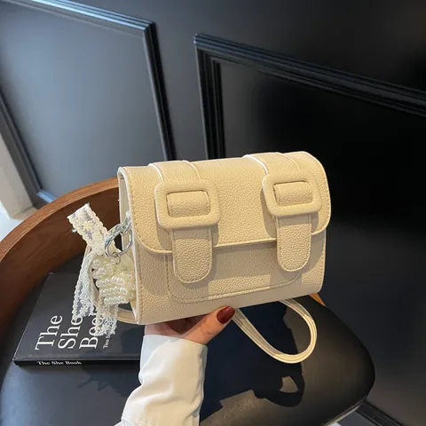 Women Litchi Pattern PU Leather Crossbody Bag Small Square Cambridge Bag With Artificial Pearl Lace Charm Urban Minimalist Shoulder Bag