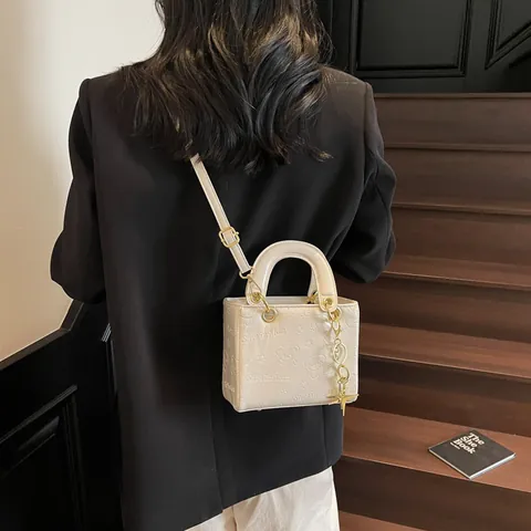 Borsa a Mano Piccola in Pelle PU da Donna Con Goffratura Cartoon Tracolla Con Ciondolo a Stella Borsa Elegante