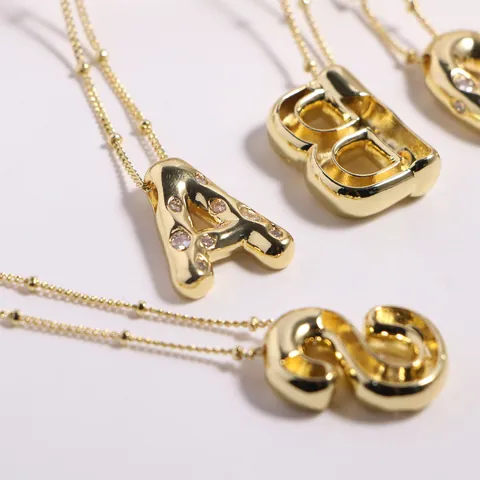 Collar con Colgante de Letra Inicial de Cobre Chapado en Oro de 18K para Mujer Joyería de Moda con Zirconia Cúbica Alfabeto 3D