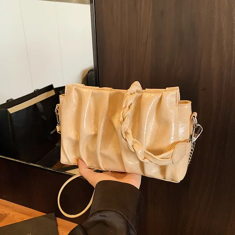 Borsa a Nuvola Arricciata alla Moda Borsa a Tracolla in Pelle PU Con Manico Intrecciato e Catena in Metallo Donna