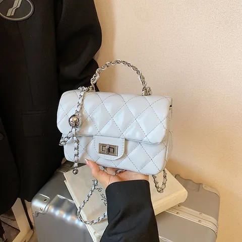 Women Trendy Quilted Chain Shoulder Bag PU Leather Flap Crossbody Bag Metallic Gloss Small Square Purse For Daily Party