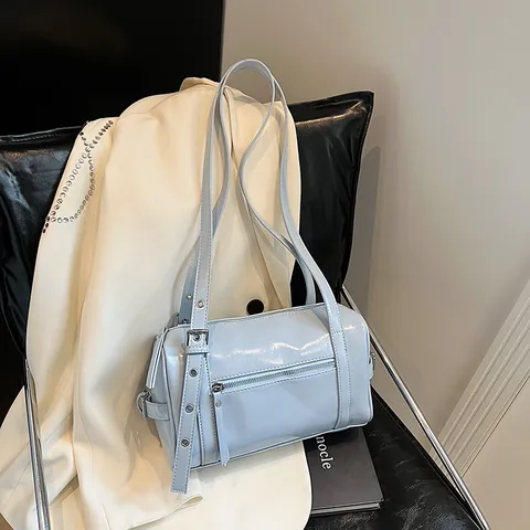 Dames Glanzend PU Leer Boston Schoudertas Retro Kussen Cilindrische Tote Tas Met Verstelbare Oogjes Riem Dagelijks Handtas