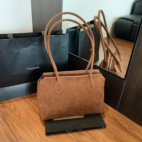 Borsa da Sottobraccio Minimalista da Donna Grande Capacità Tote Bag Pelle PU Textur Scamosciata Opaca Retrò Spalla Casuale