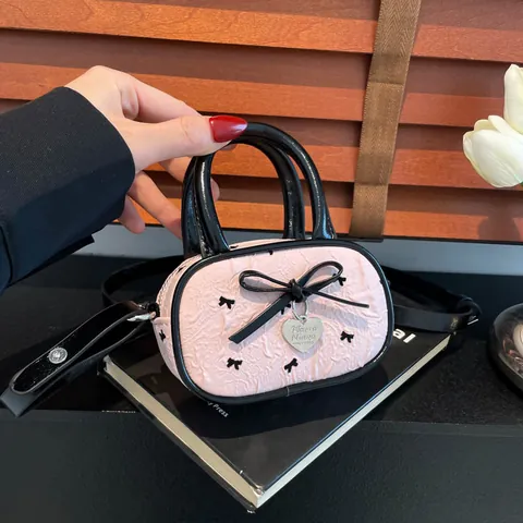 Mini Borsa a Tracolla da Donna Dolce Fiocco Texture Plissettata Borsa a Mano Tessuto Pelle PU Ciondolo a Cuore Piccola Borsa Quadrata