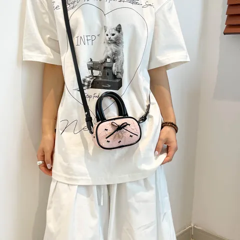Mini Borsa a Tracolla da Donna Dolce Fiocco Texture Plissettata Borsa a Mano Tessuto Pelle PU Ciondolo a Cuore Piccola Borsa Quadrata