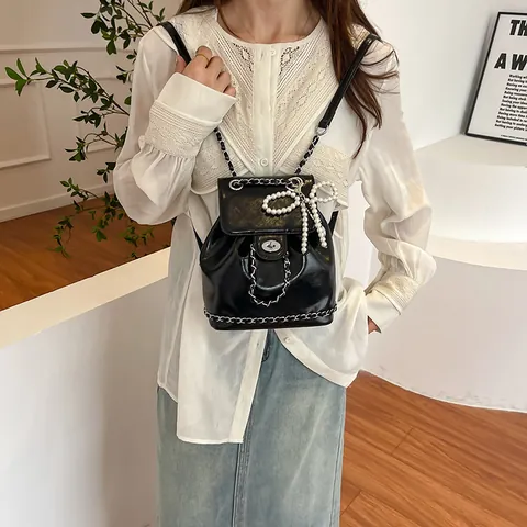 Korean Fashion Mini Backpack PU Leather Pearl Bow Heart Charm Chain Strap Shiny Quilted Backpack For Women Travel School
